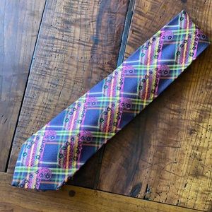 Etro tie